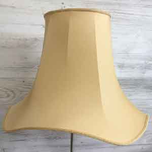 Recovering of traditional lampshades