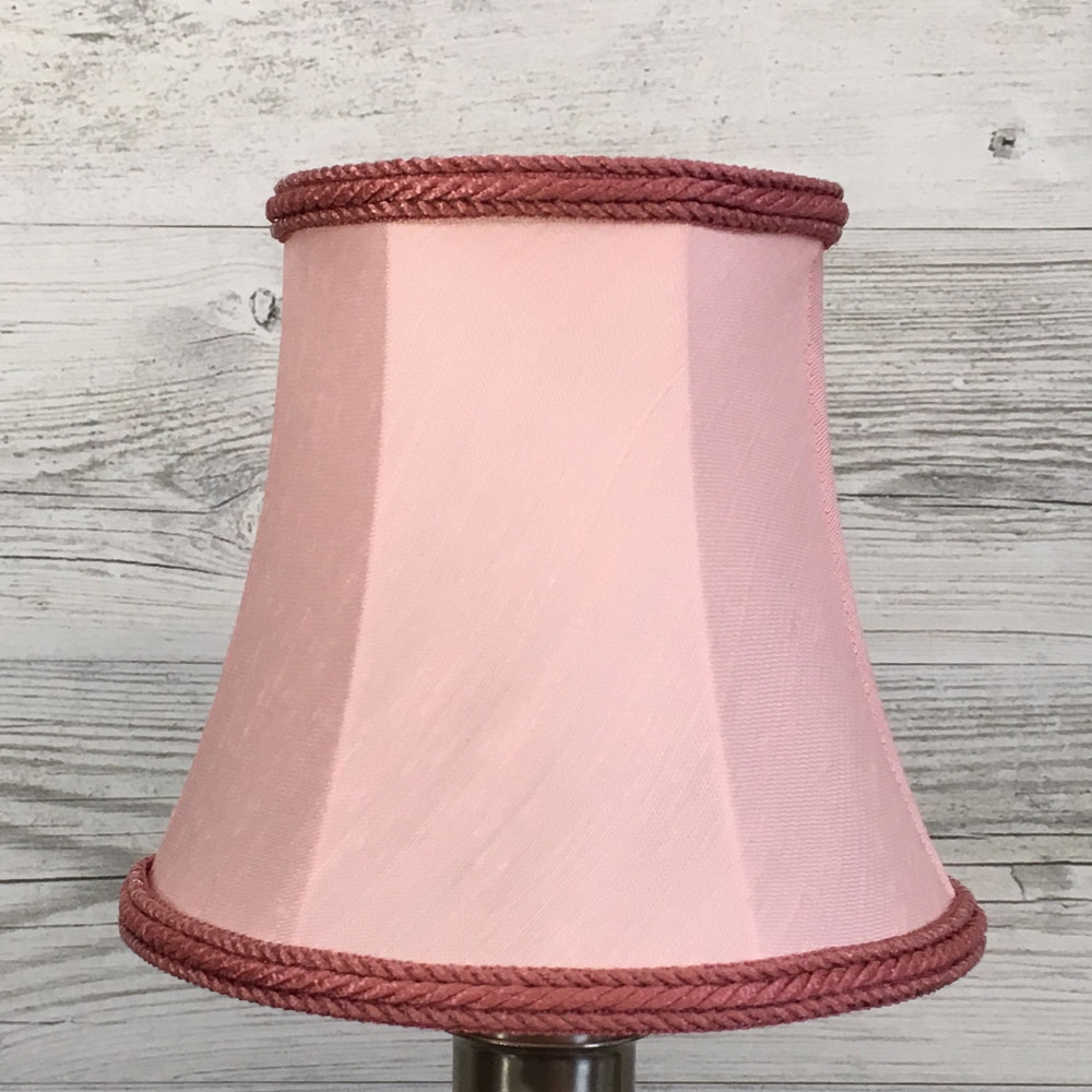 Bowed Empire Candle Pink