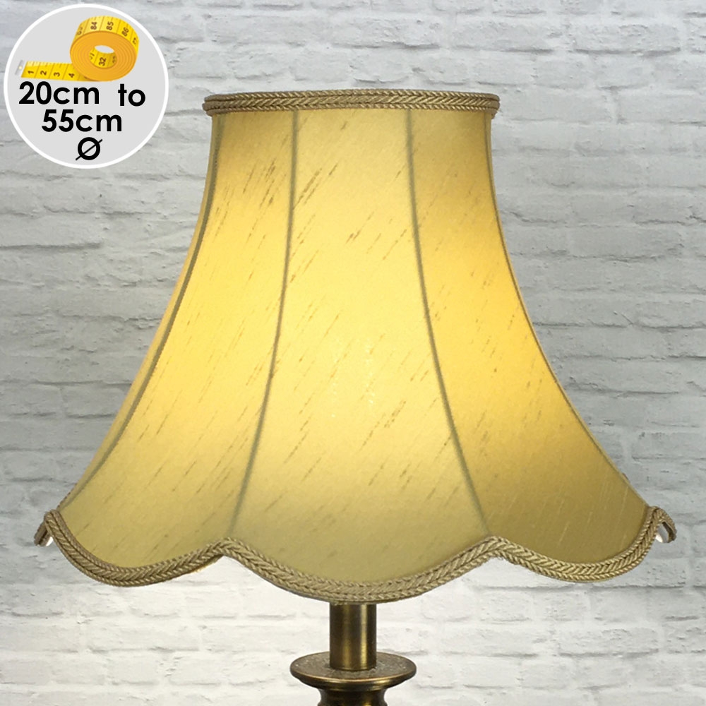 Old Gold Scalloped Retro Lampshade