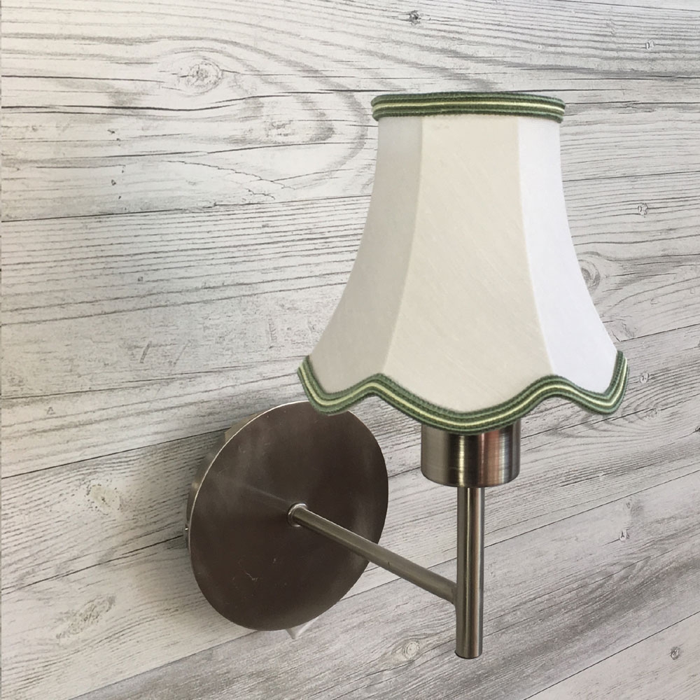Scalloped Candle Shade White & Green