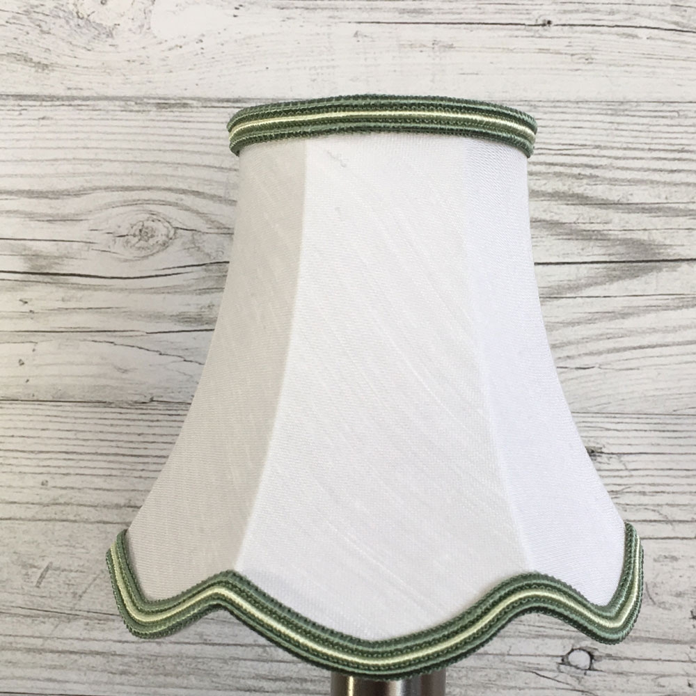 Scalloped Candle Shade White & Green