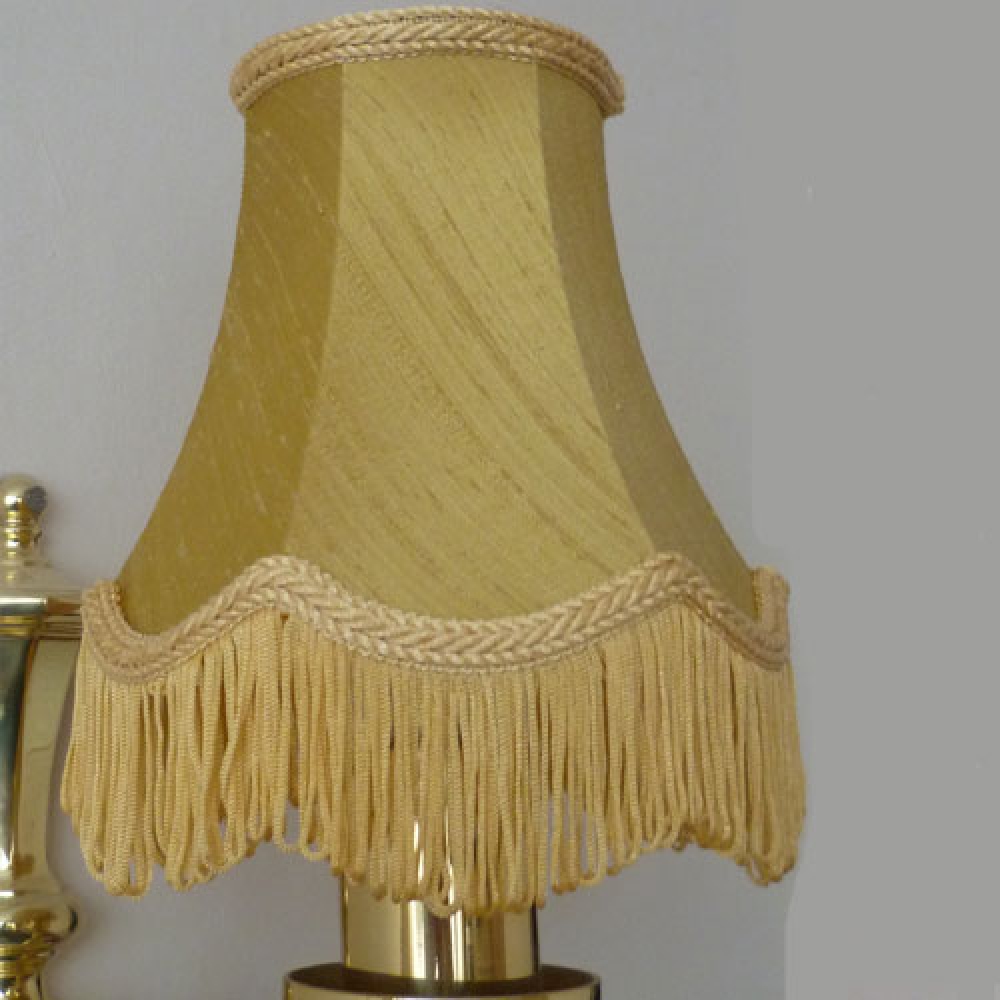 Scalloped Candle Clip Shade