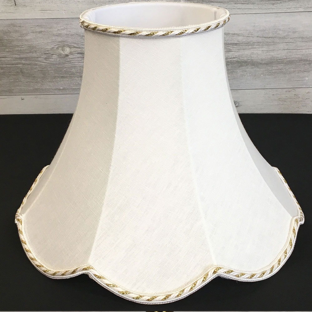 Scalloped White and Gold Lampshade